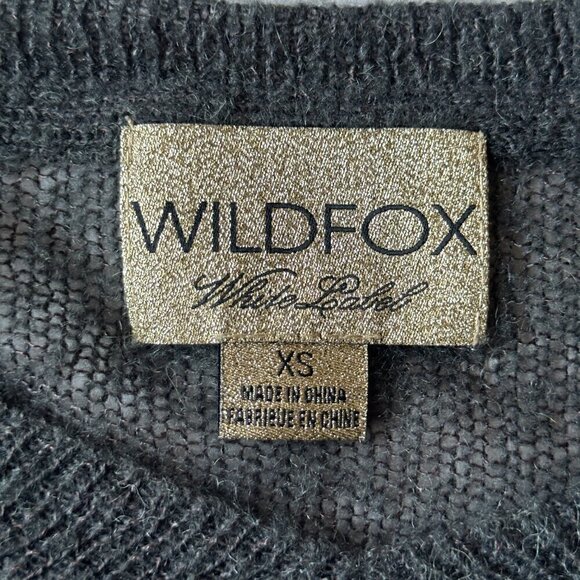 EUC - Wildfox Dinner V-Neck Sweater Sequin Fish in Gray - Size XS - Picture 8 of 9